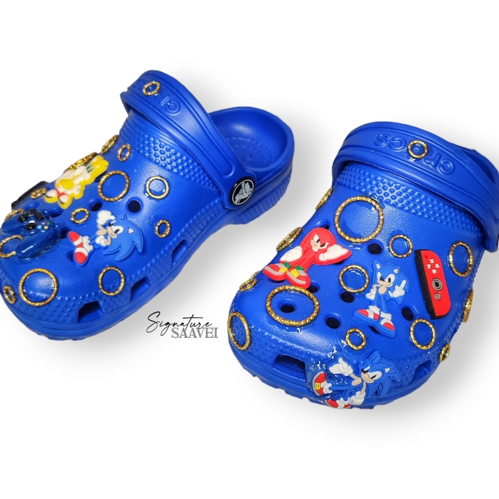 BRAND NEW Signature 'Sonic&Friends' Crocs (Kid's Size 9C) - Picture 2 of 5